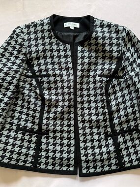 Jones Studio Black and White Houndstooth Collarless Jacket